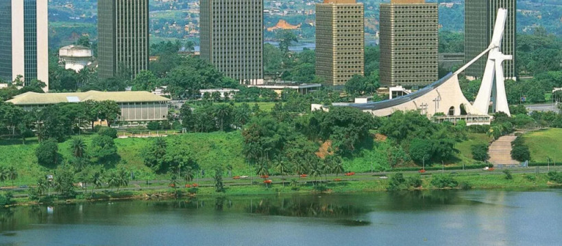 Cote-dIvoire-voici-les-communes-dAbidjan-ou-les-terrains-coutent-le-plus-cher-1024x683